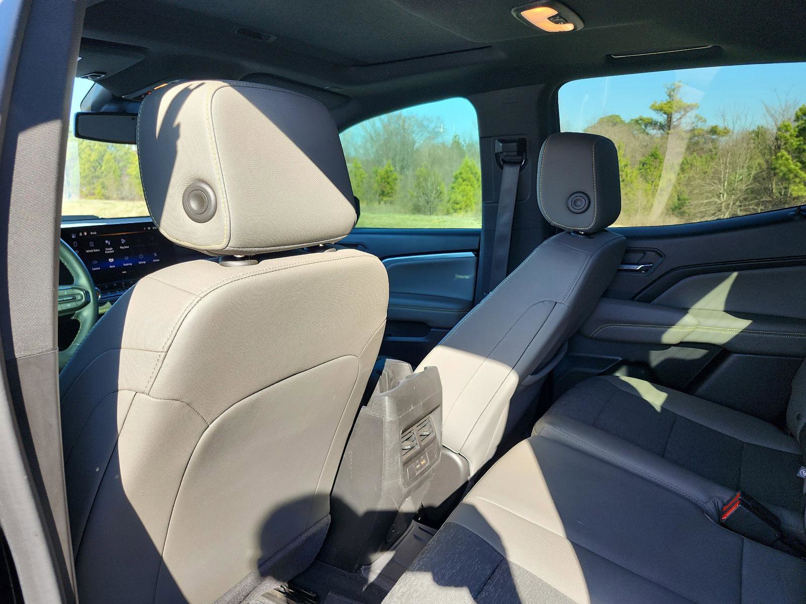 Certified 2024 Chevrolet Colorado ZR2 w/ Technology Package image 12