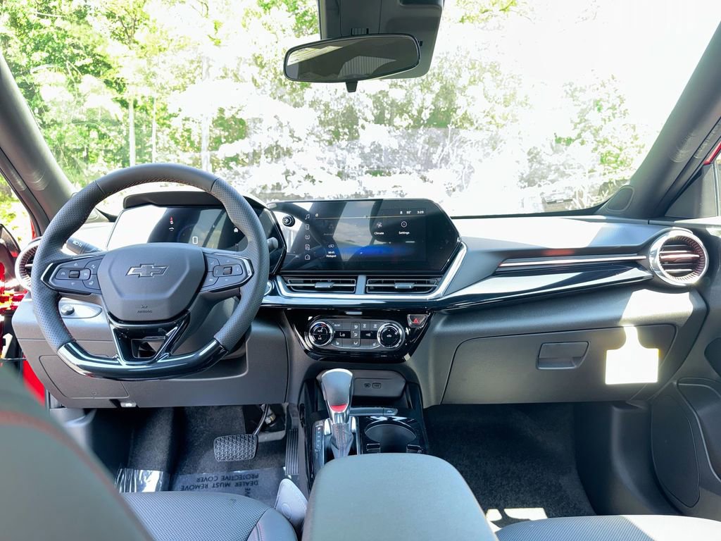 New 2026 Chevrolet Trax RS w/ Driver Confidence Package FWD image 31