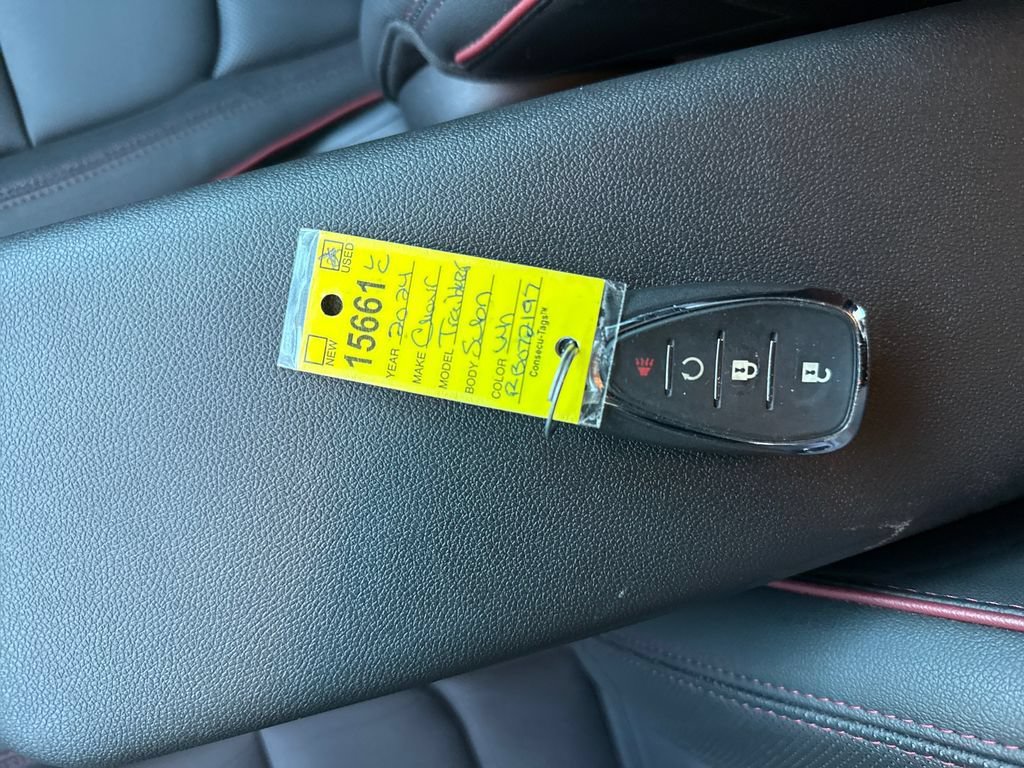 Used 2024 Chevrolet TrailBlazer RS AWD/4WD image 31