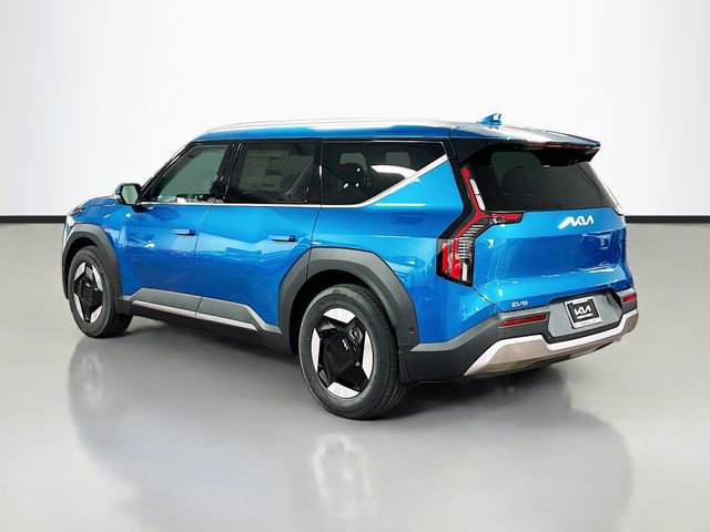 New 2026 Kia EV9 Wind image 5