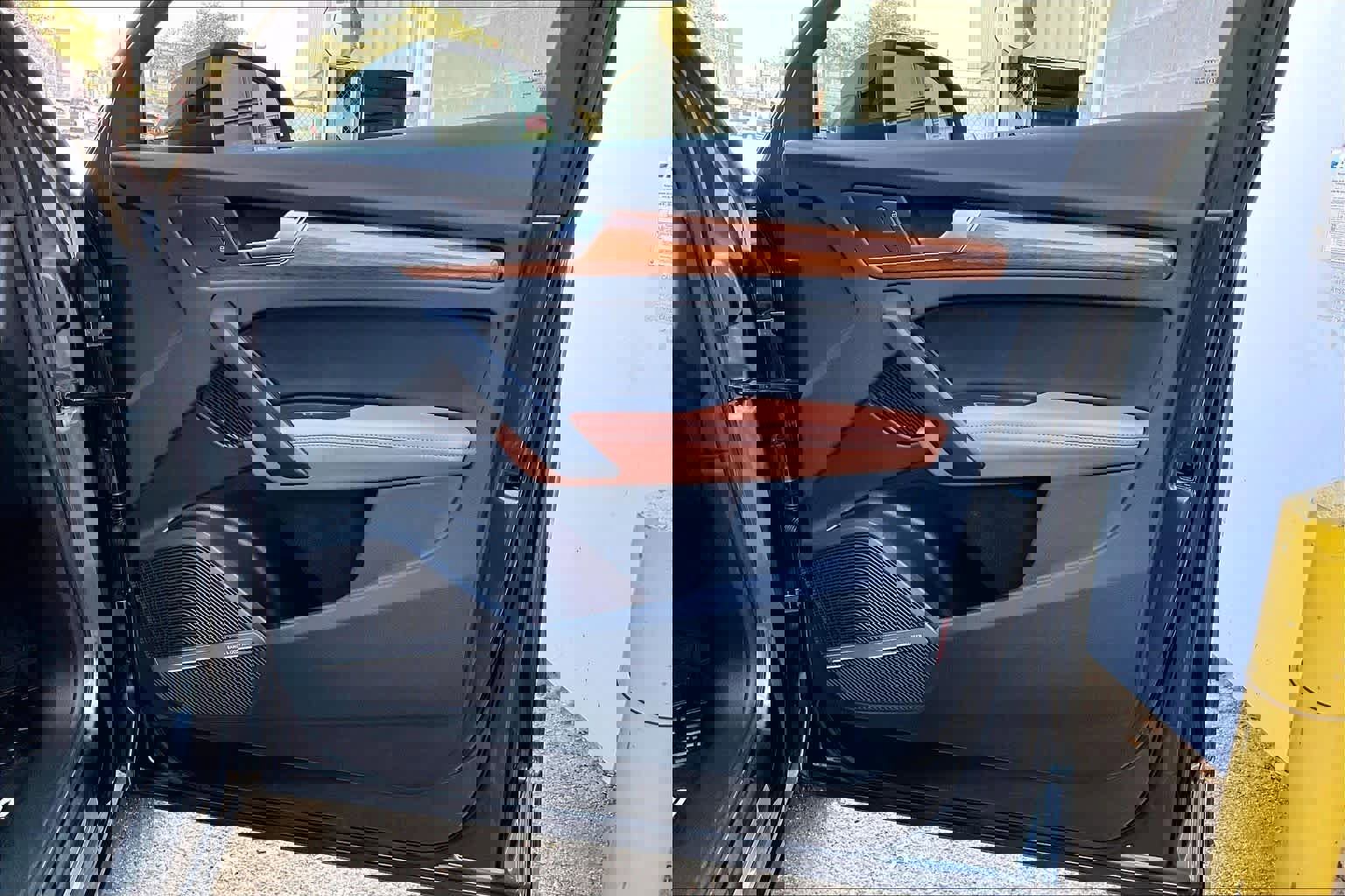 Used 2022 Audi Q5 e Premium Plus image 25