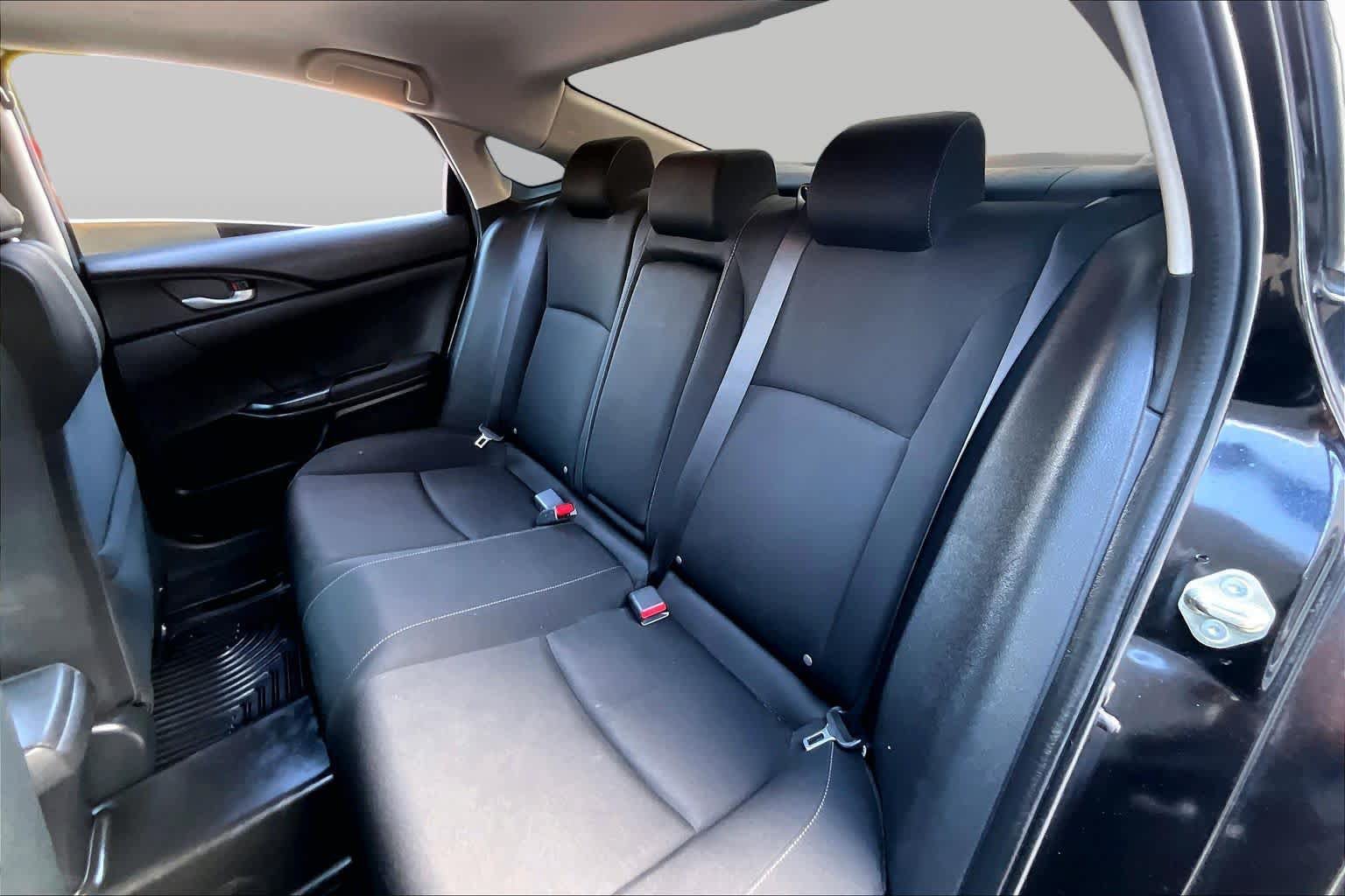 Used 2018 Honda Civic EX image 21