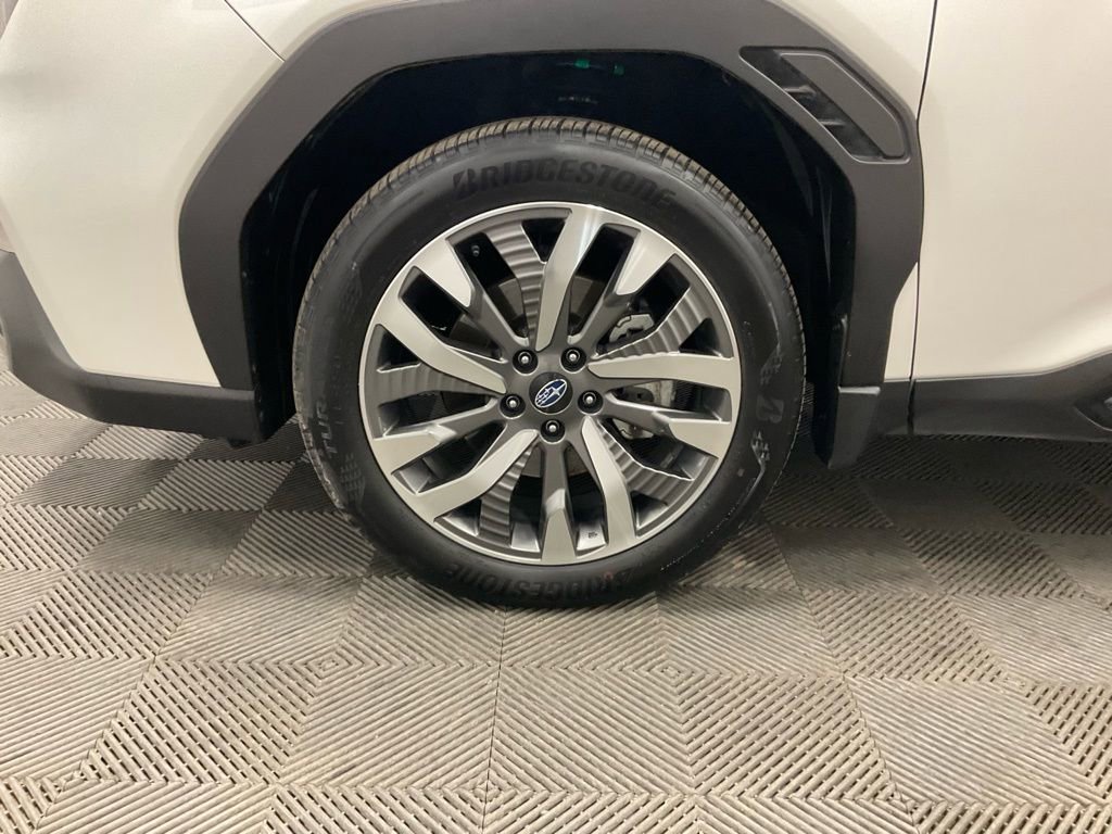 Used 2025 Subaru Forester Touring w/ Popular Package - Touring image 8