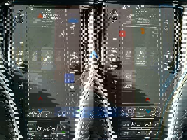 Used 2025 Subaru Legacy Premium image 14