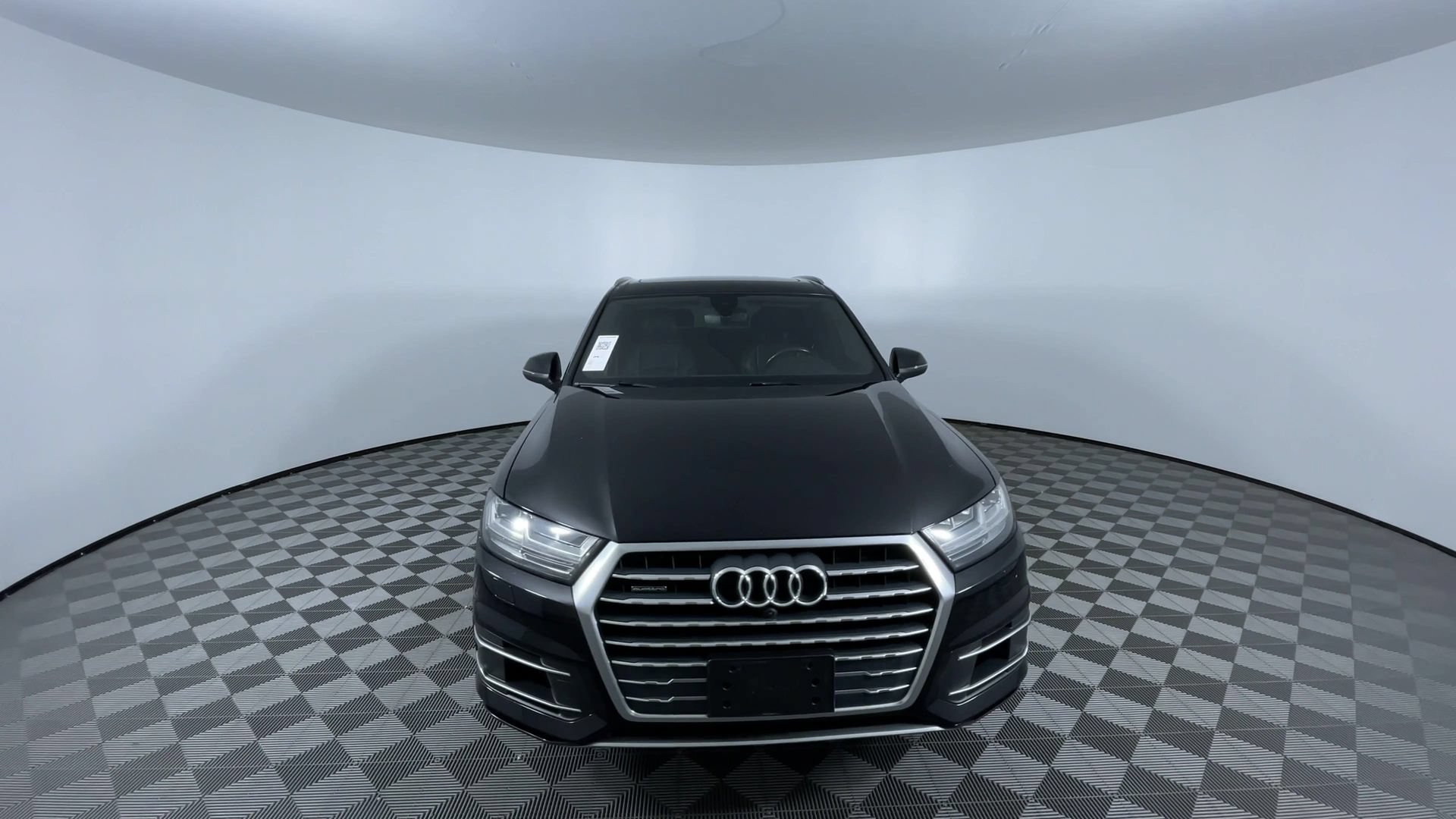 Used 2018 Audi Q7 3.0T Premium Plus w/ Premium Plus Package AWD/4WD image 3
