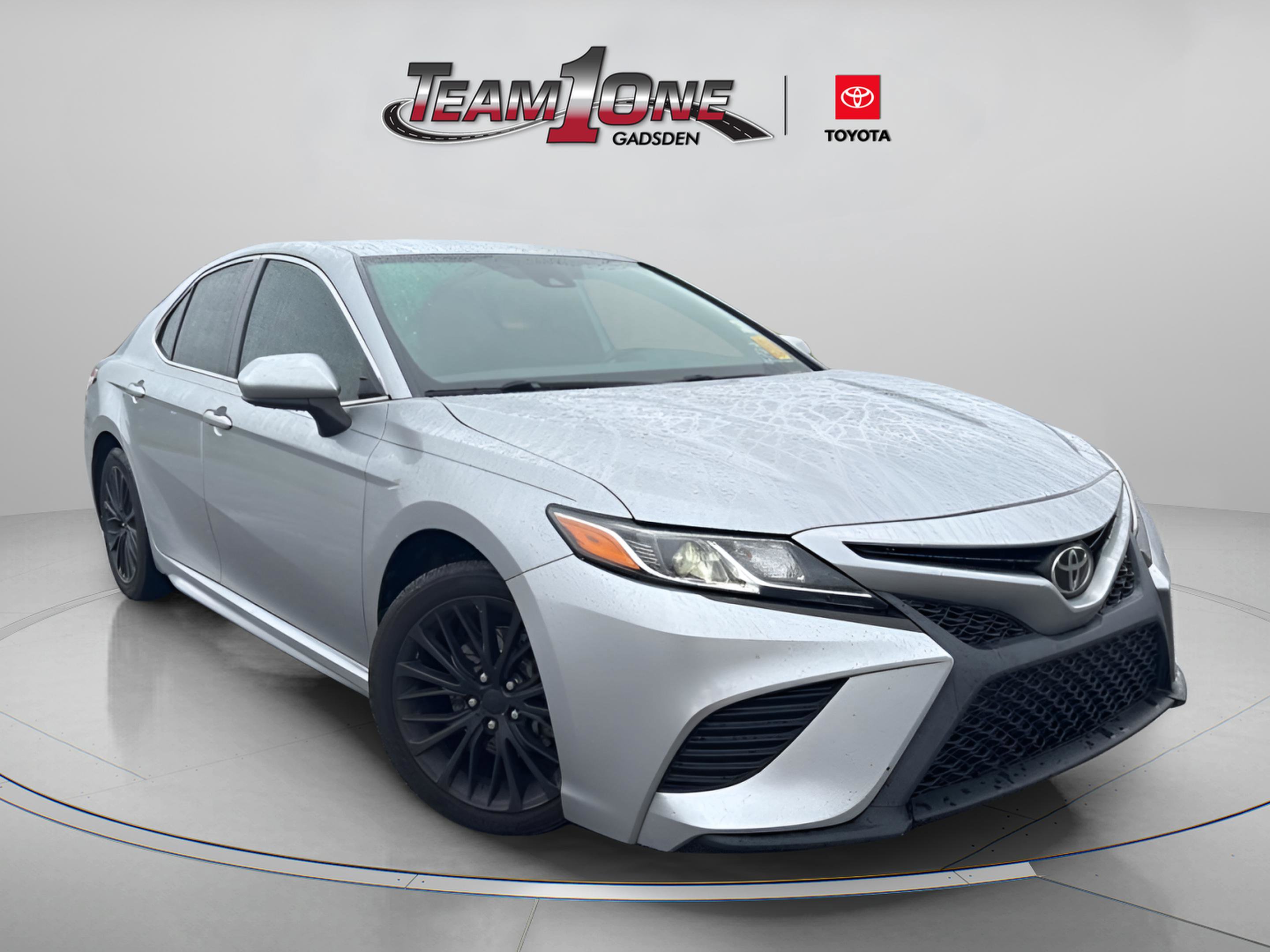 Used 2020 Toyota Camry SE FWD video 1