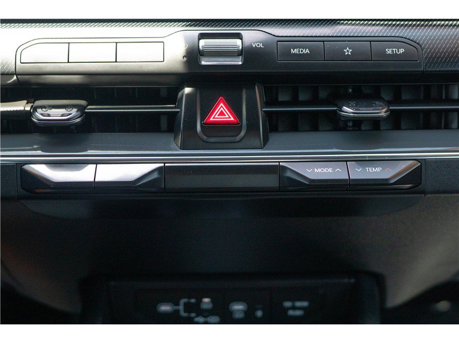 Used 2025 Kia K4 GT-Line w/ GT-Line Sunroof Package FWD image 13