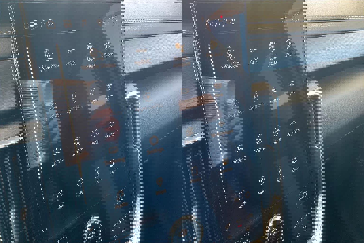 Certified 2025 GMC Acadia Elevation image 30