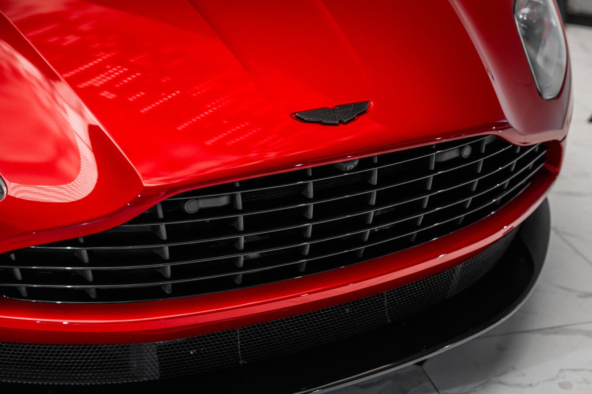 Used 2023 Aston Martin DB11 V8 Coupe image 42