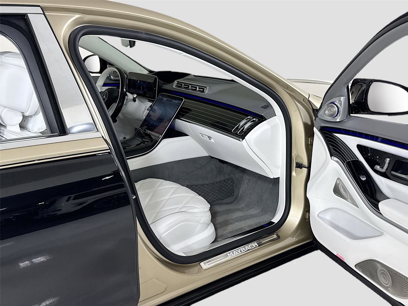 Used 2025 Mercedes-Benz Maybach S 680 4MATIC image 39
