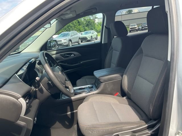 Used 2018 Chevrolet Traverse LS AWD/4WD image 2