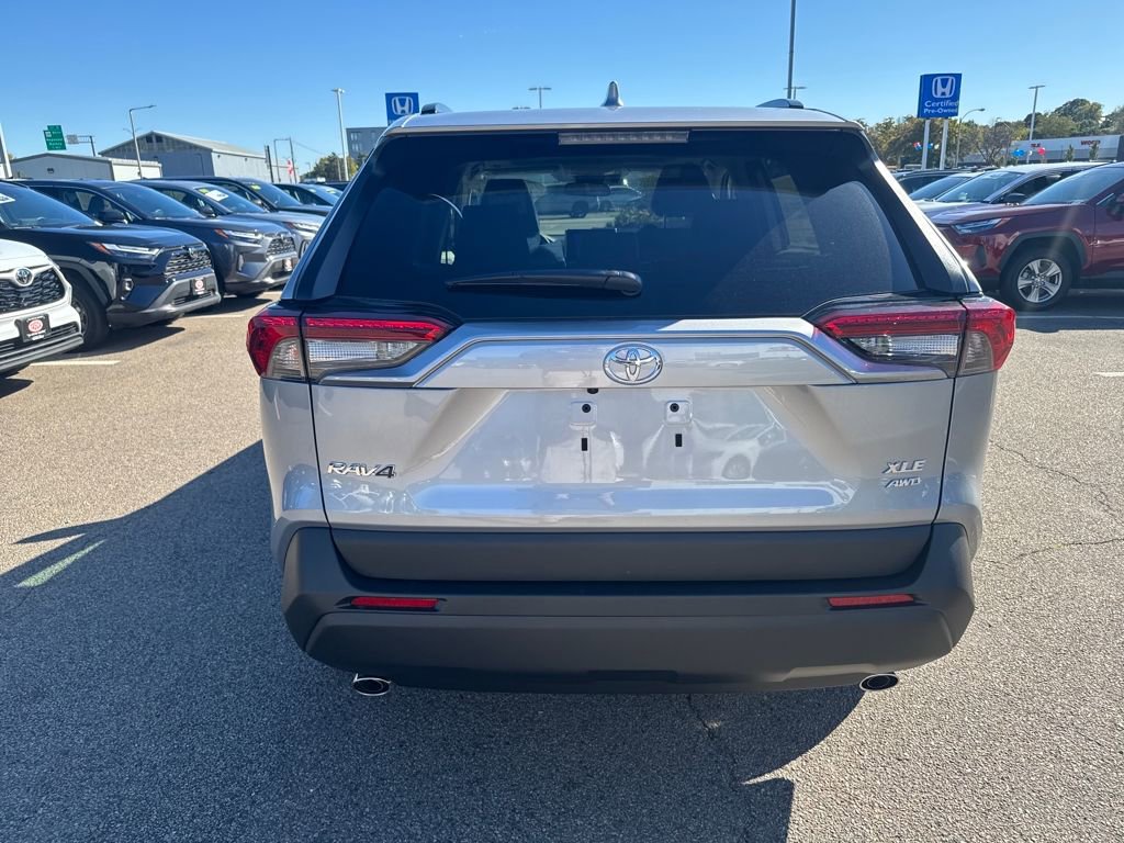 New 2025 Toyota RAV4 XLE image 6