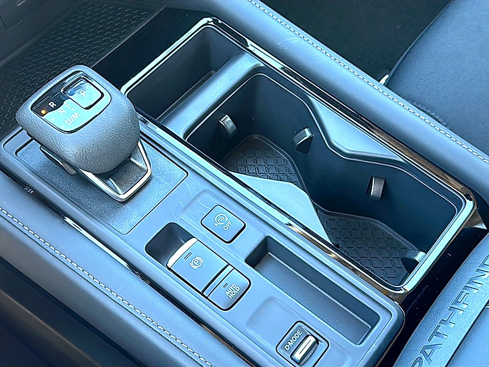 New 2026 Nissan Pathfinder SV FWD image 25