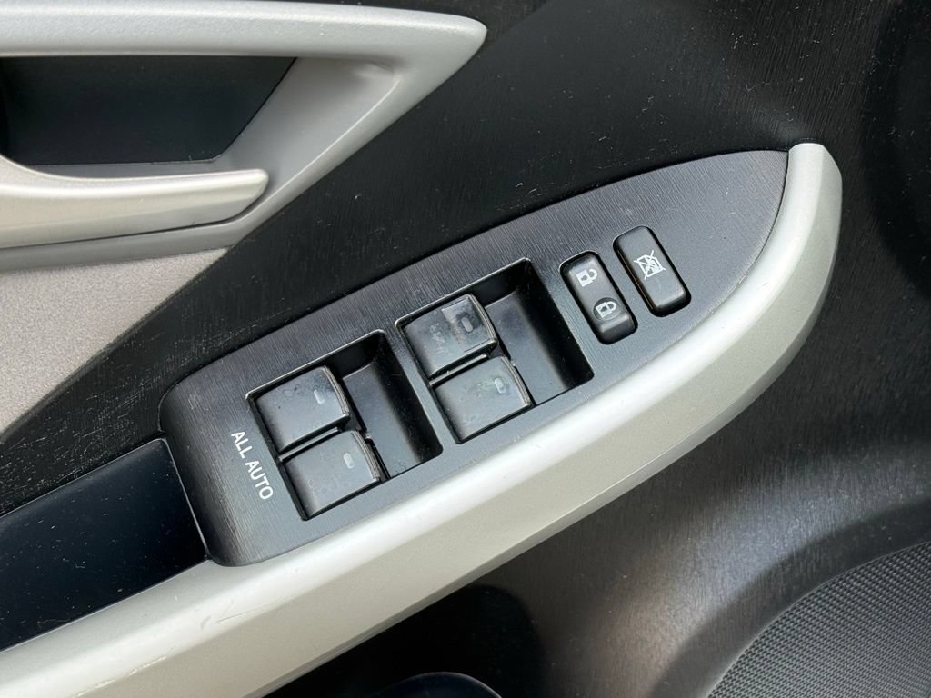 Used 2015 Toyota Prius Three FWD image 11