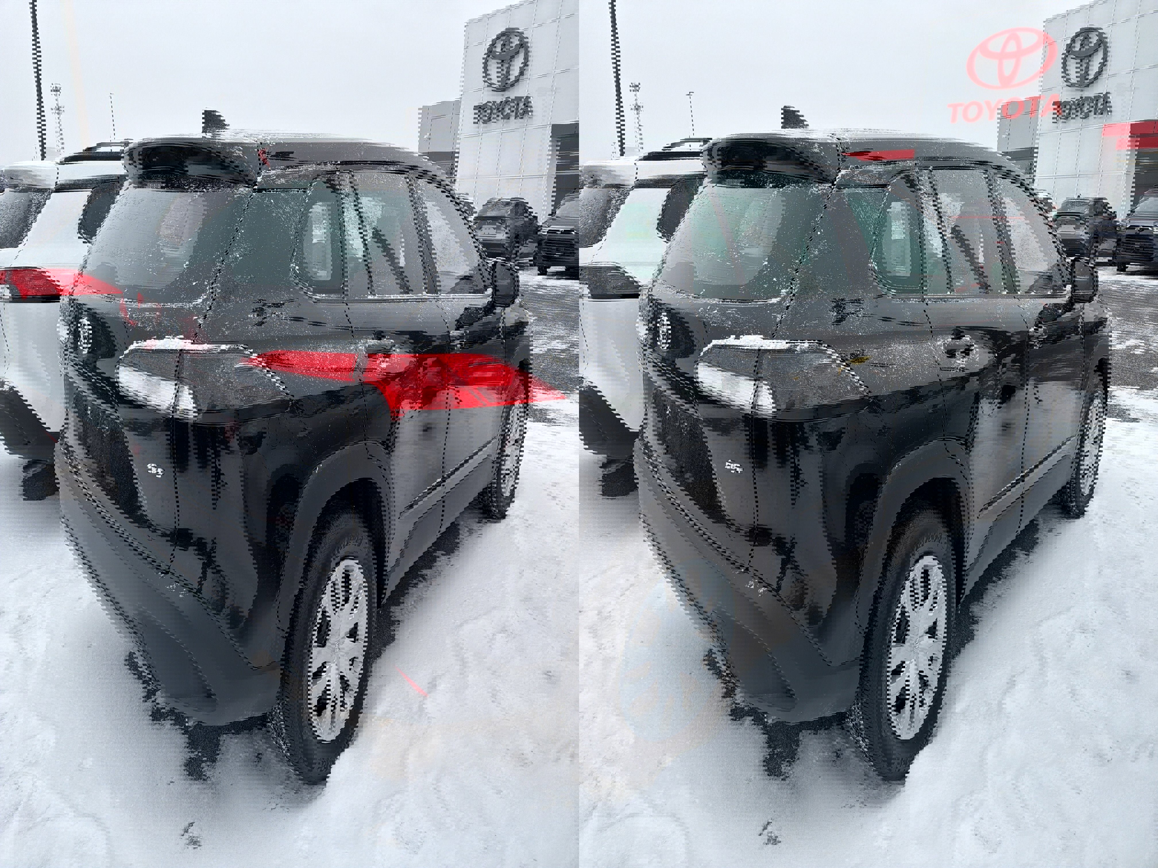 Used 2023 Toyota Corolla Cross L image 7