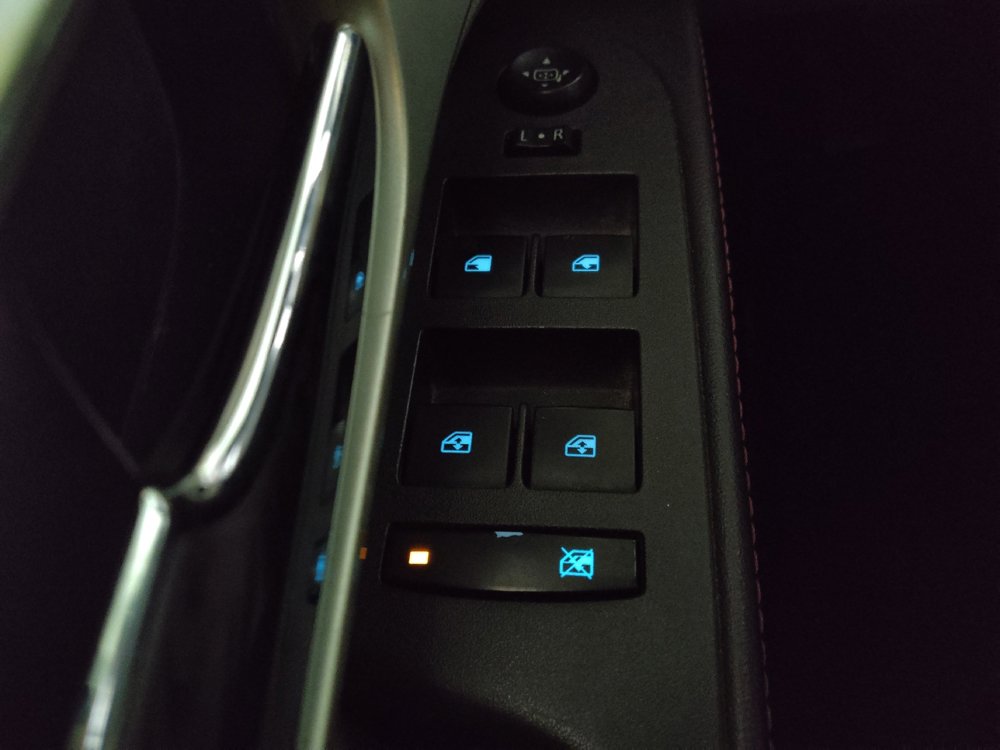 Used 2015 Chevrolet Equinox LT image 27