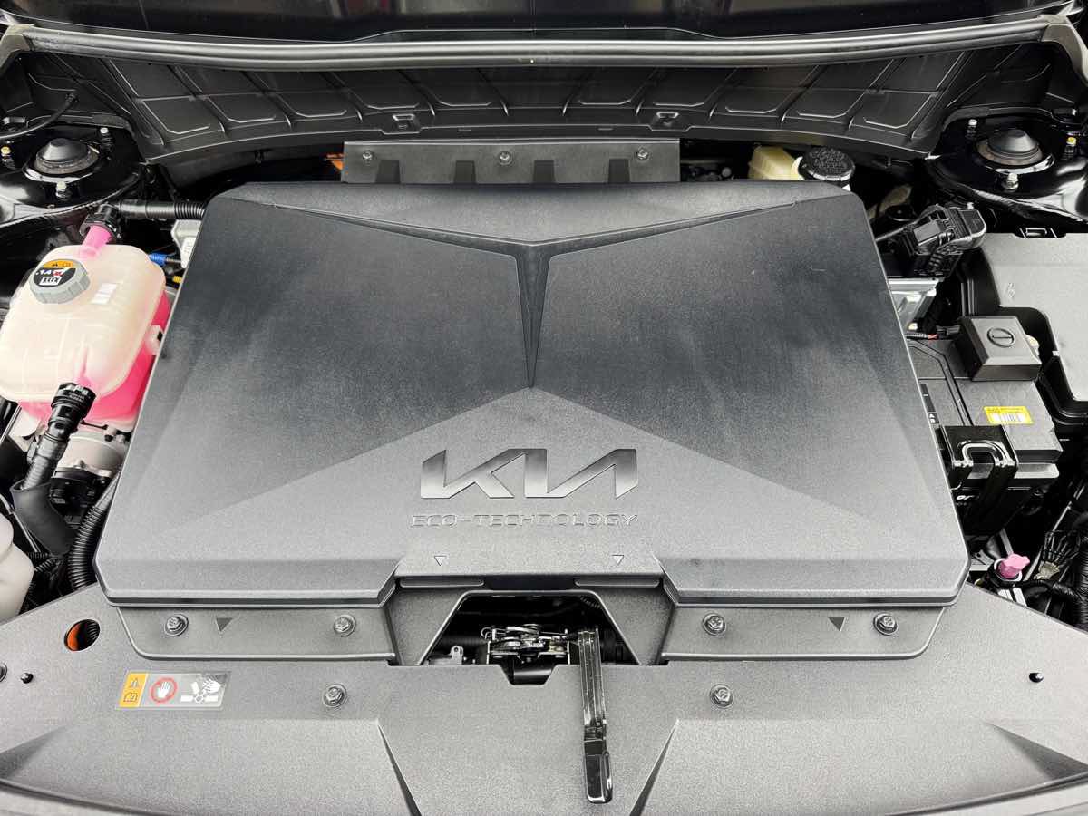 Used 2023 Kia Niro Wind FWD image 9