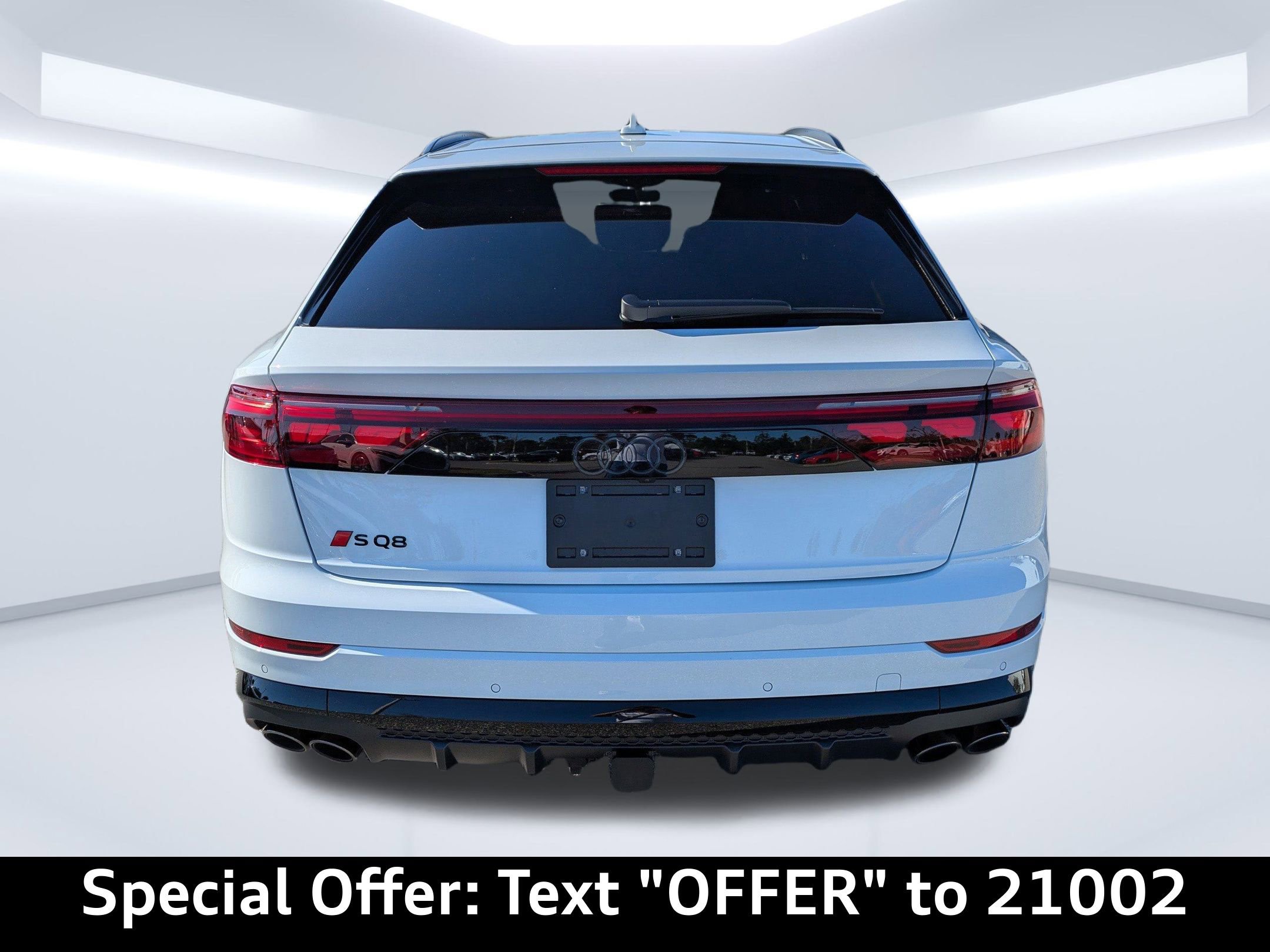 New 2026 Audi SQ8 Prestige AWD/4WD image 3