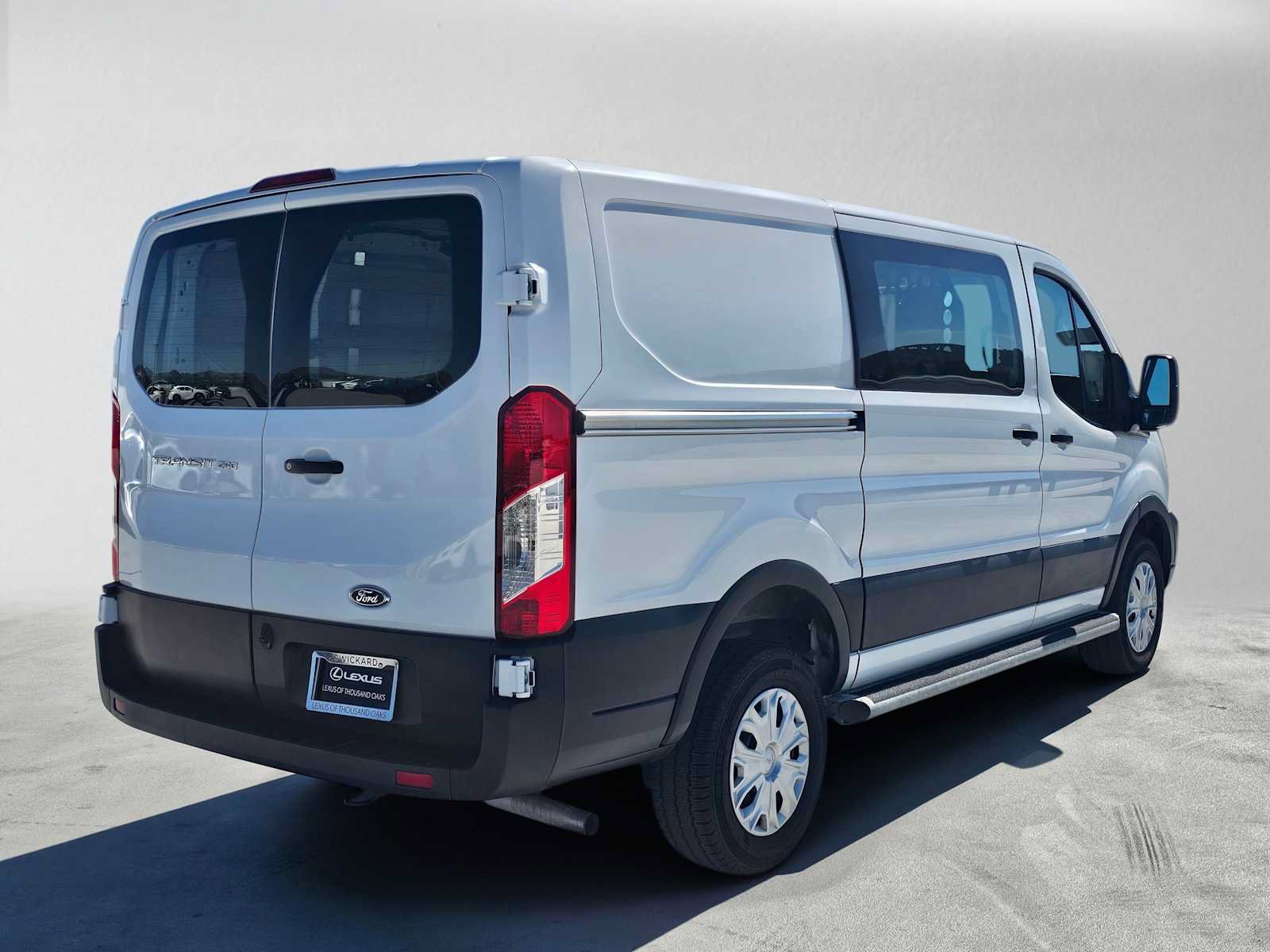 Used 2025 Ford Transit 250 Low Roof w/ Exterior Upgrade Package RWD image 3