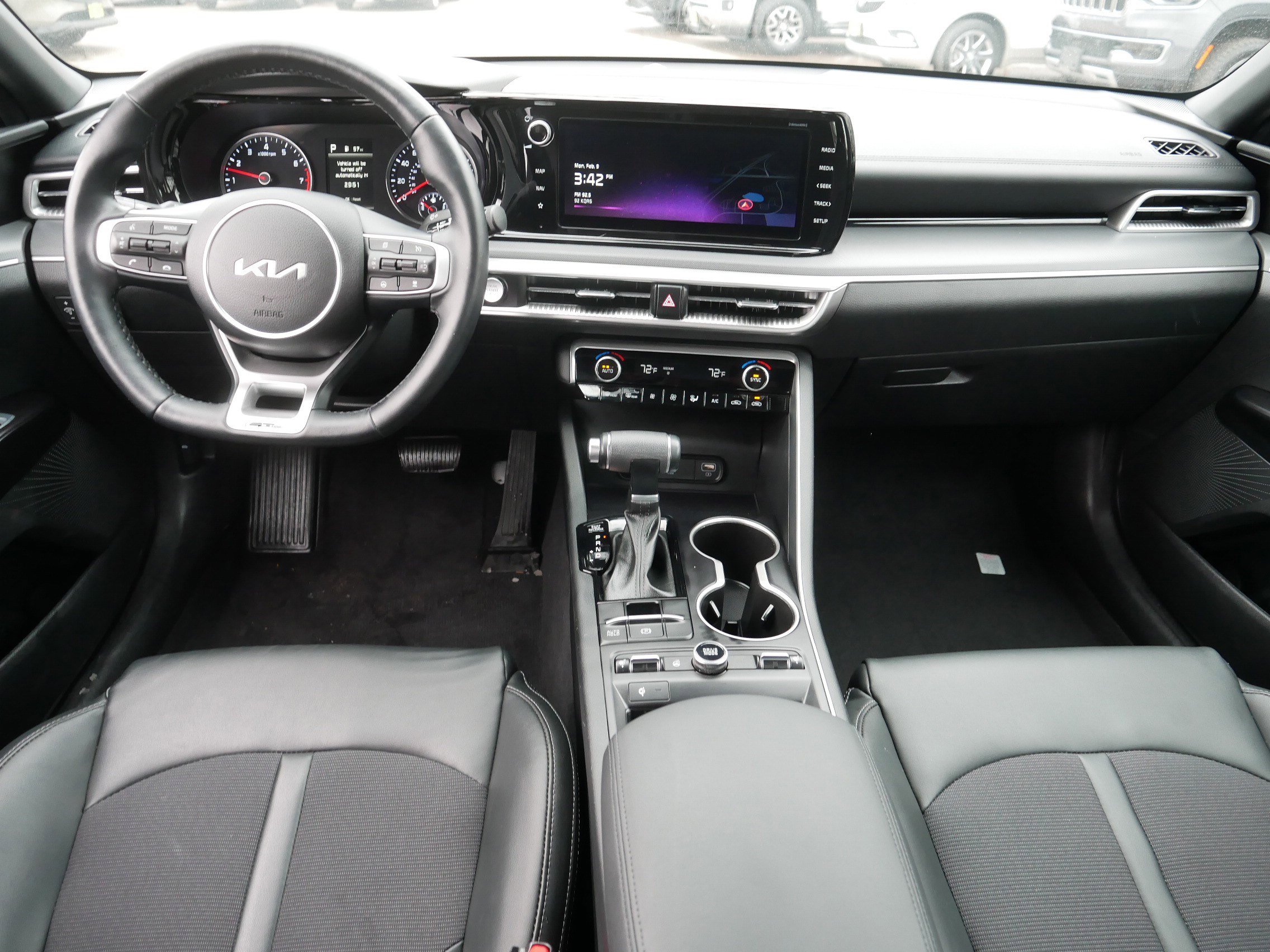 Used 2024 Kia K5 GT-Line w/ GT-Line Premium Package image 10