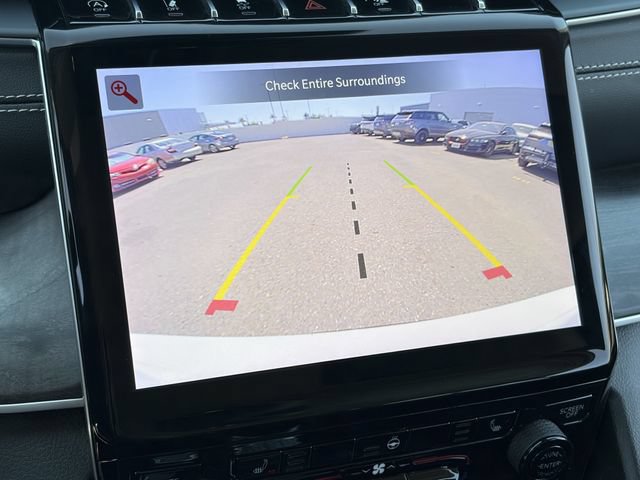 Used 2023 Jeep Grand Cherokee L Limited AWD/4WD image 29