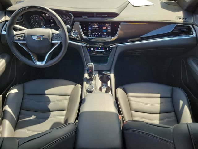 Certified 2025 Cadillac XT6 Premium Luxury w/ Platinum Package AWD/4WD image 20