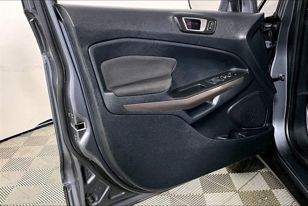 Used 2019 Ford EcoSport SE w/ SE Convenience Package image 22
