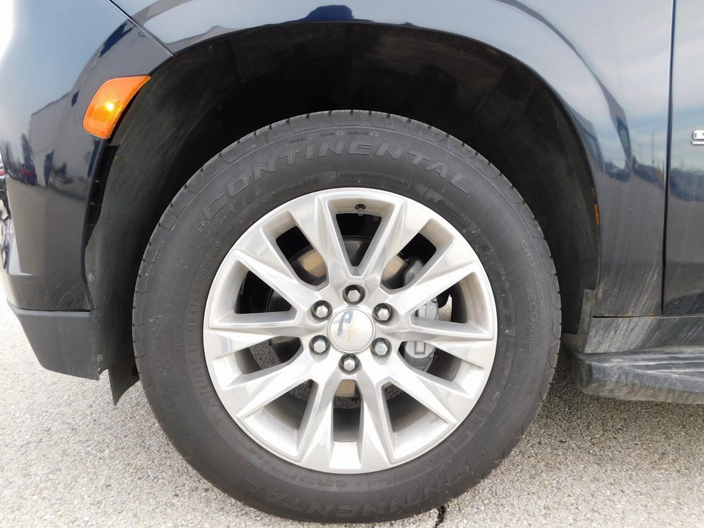 Certified 2023 Chevrolet Suburban Premier image 10