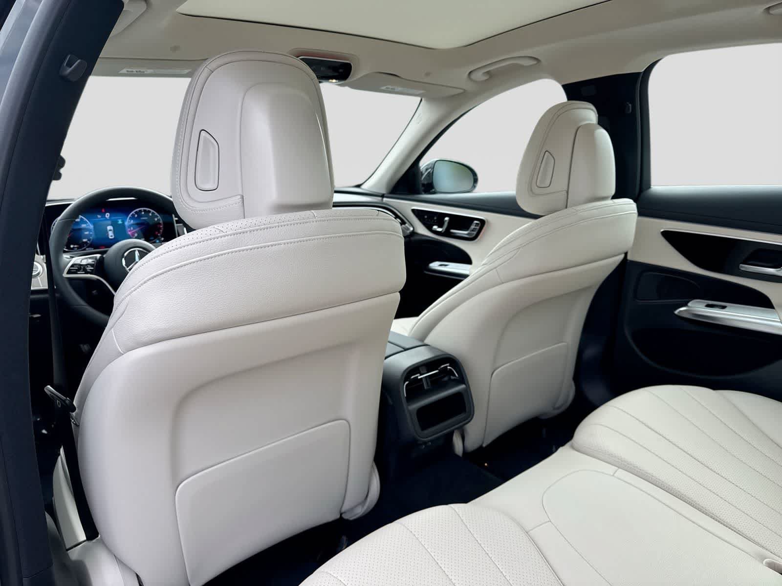 Used 2026 Mercedes-Benz E 350 Sedan image 17