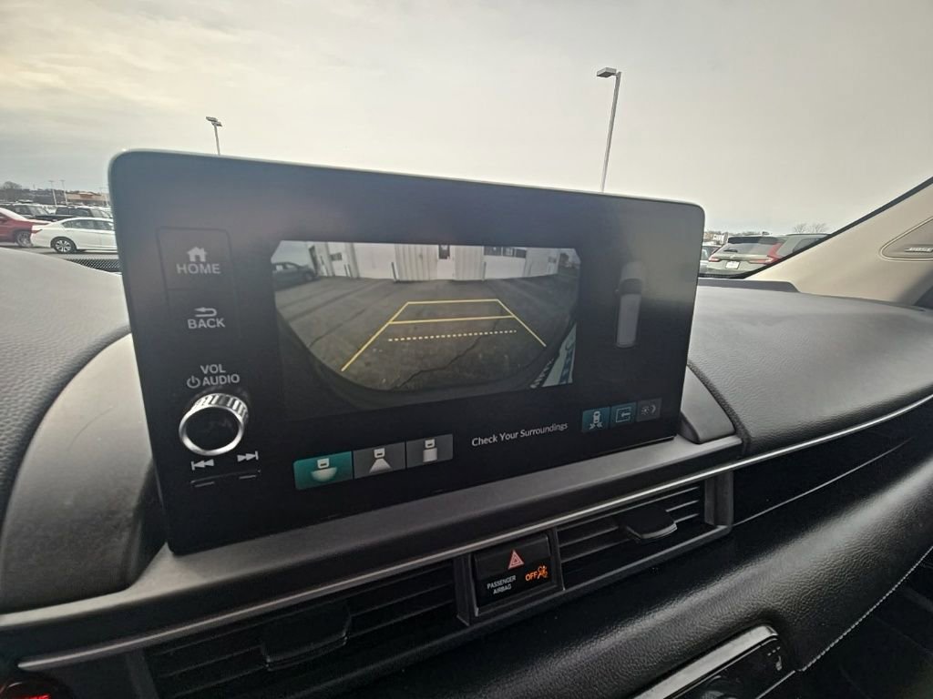 Used 2025 Honda Pilot Touring image 21