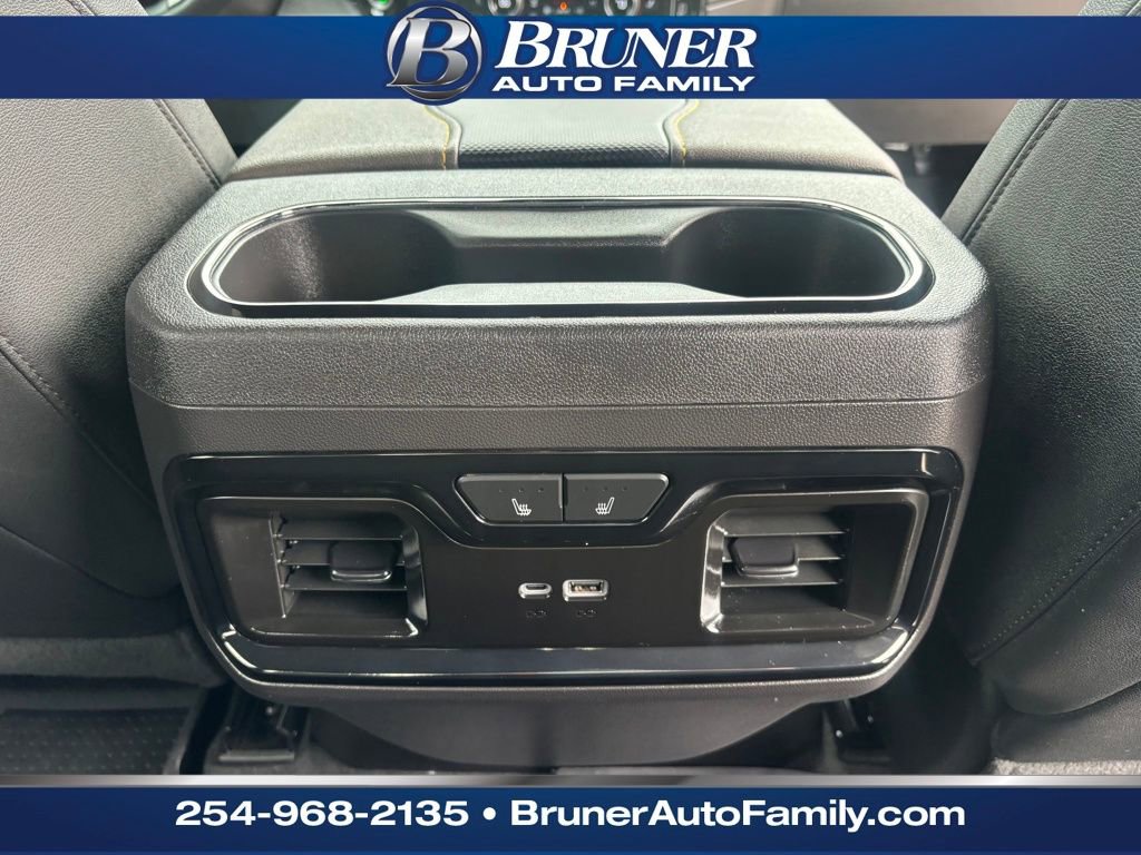 Used 2024 Chevrolet Silverado 1500 ZR2 w/ Technology Package image 19