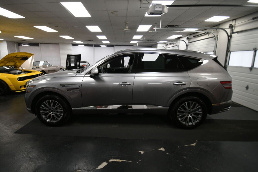 Used 2025 Genesis GV80 2.5T Standard AWD/4WD image 5