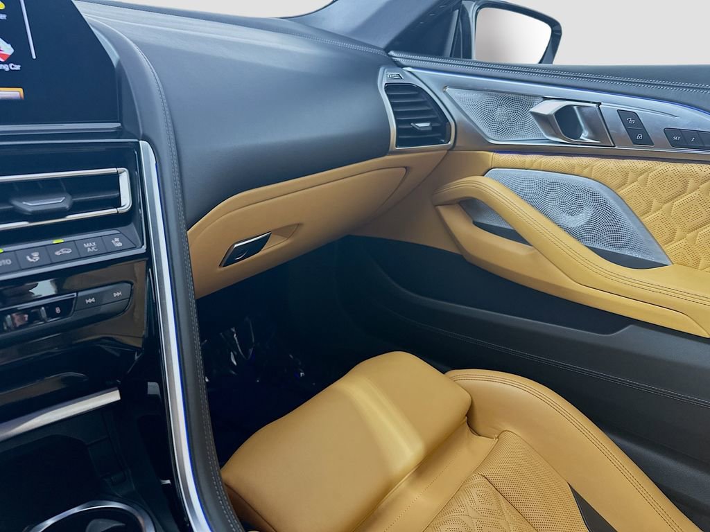 Used 2020 BMW M8 Convertible image 24