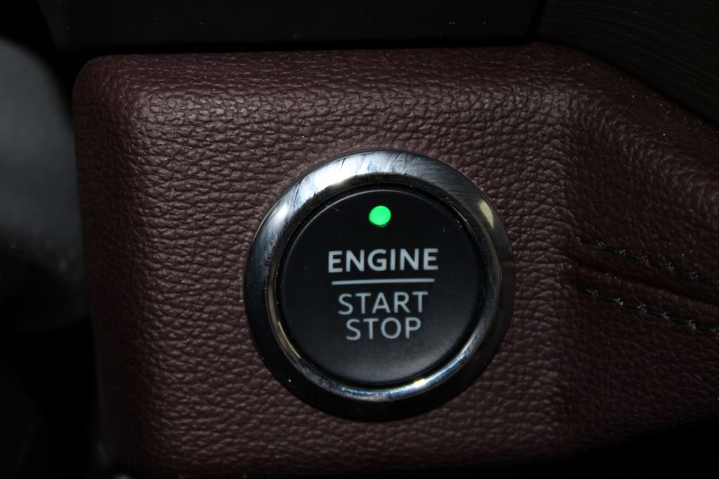 Used 2024 Ford Expedition Limited image 44