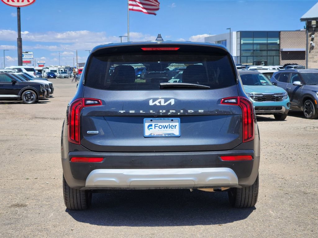 Certified 2022 Kia Telluride LX image 12
