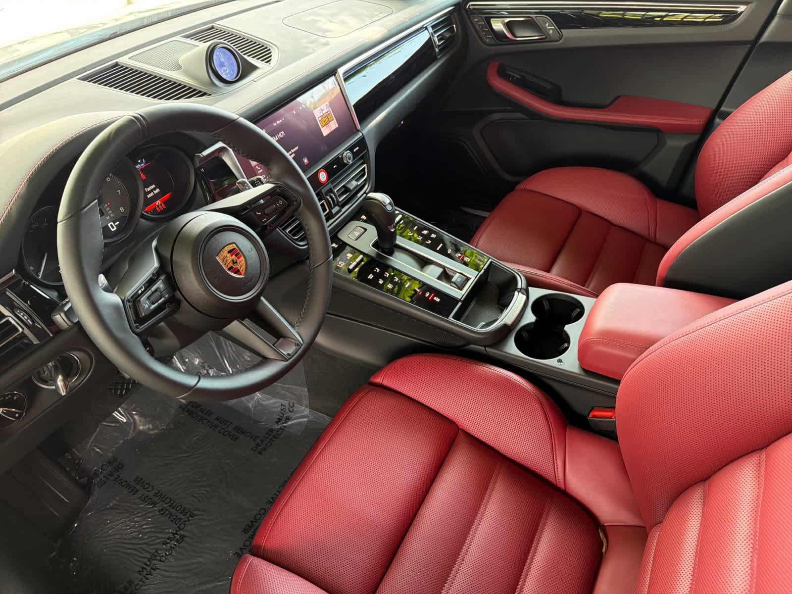 New 2026 Porsche Macan S AWD/4WD image 4