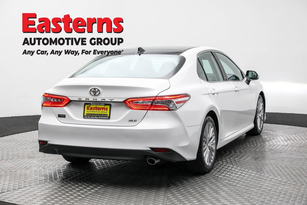 Used 2019 Toyota Camry XLE image 5