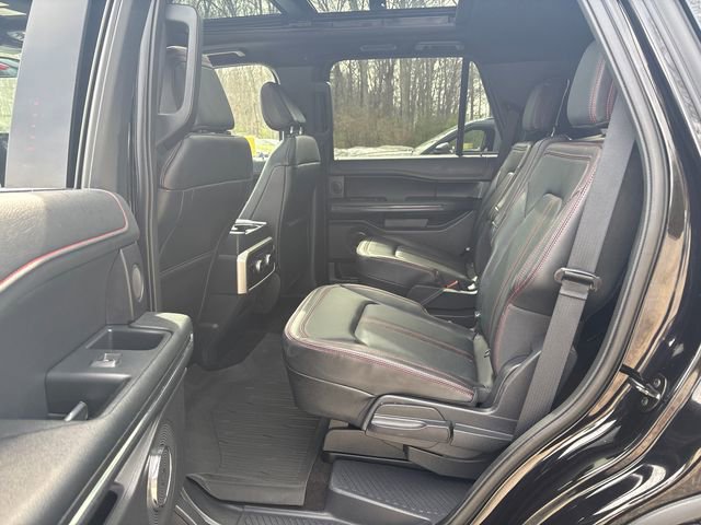 Used 2023 Ford Expedition Limited image 17