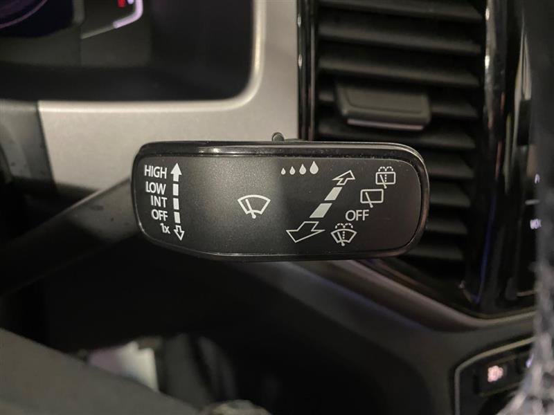 Used 2021 Volkswagen Atlas SEL Premium AWD/4WD image 26