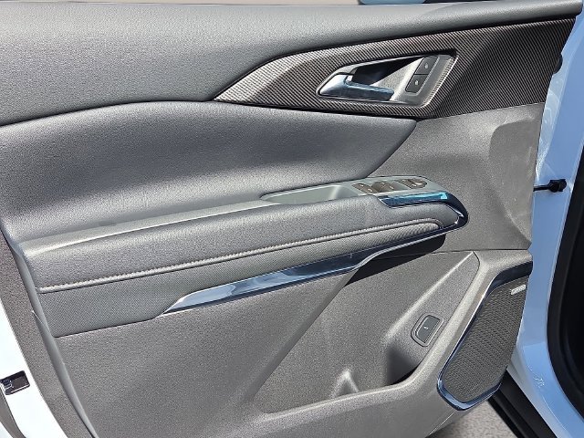 New 2027 Chevrolet Traverse Z71 w/ Enhanced Driving Package AWD/4WD image 17