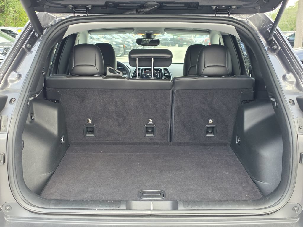 Certified 2019 Jeep Cherokee Limited FWD image 9