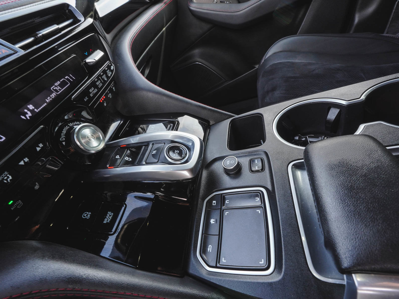 Used 2022 Acura MDX Type S image 28