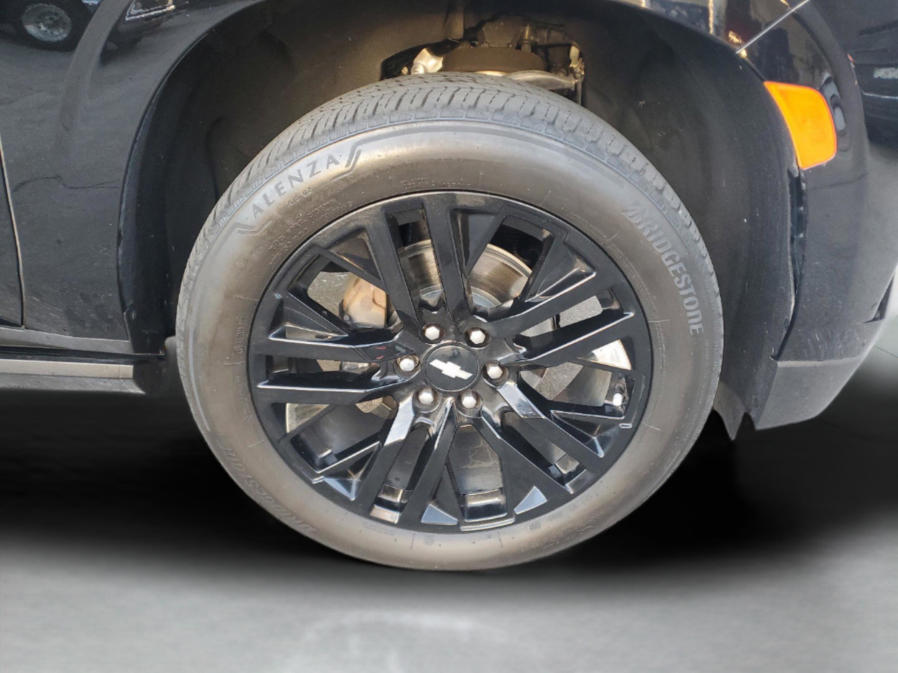 Used 2024 Chevrolet Tahoe High Country image 6