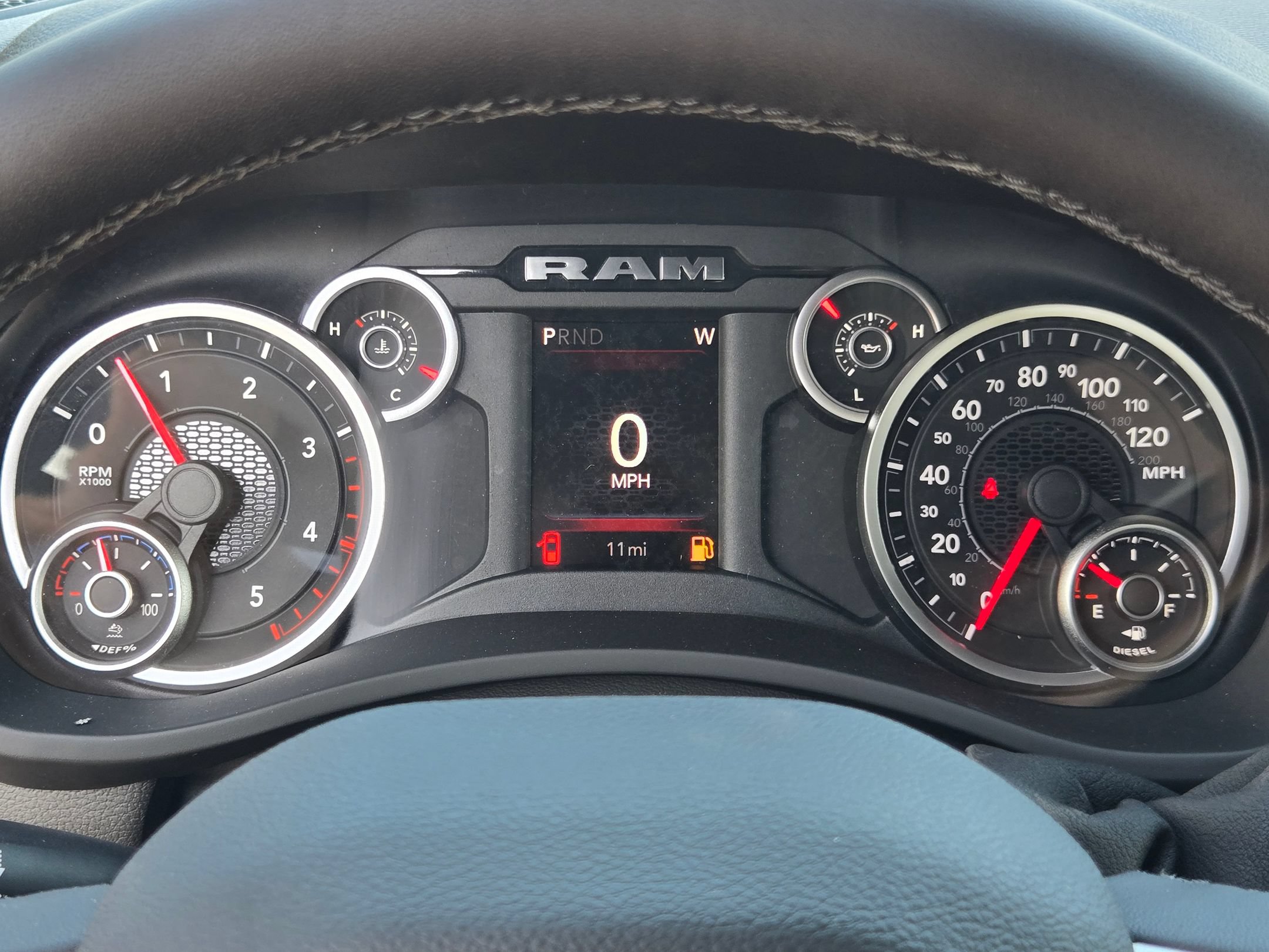 New 2026 RAM 2500 Big Horn AWD/4WD image 13