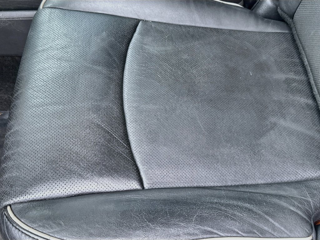 Used 2012 RAM 1500 Limited RWD image 20