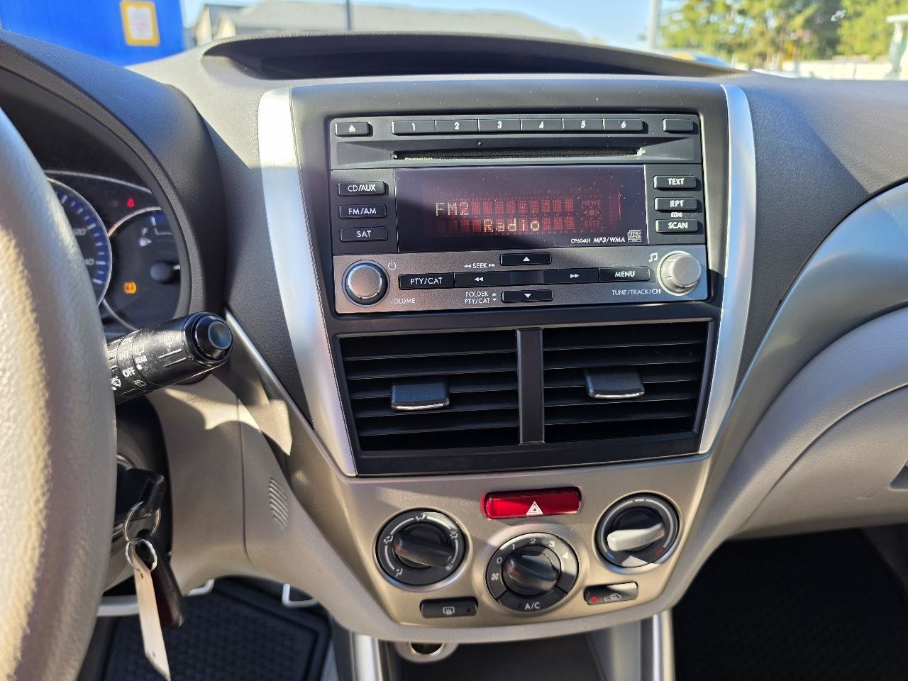 Used 2010 Subaru Forester 2.5X AWD/4WD image 17