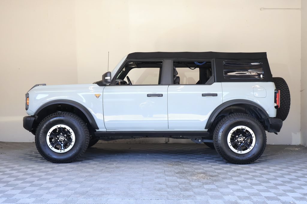 Used 2022 Ford Bronco Badlands AWD/4WD image 7