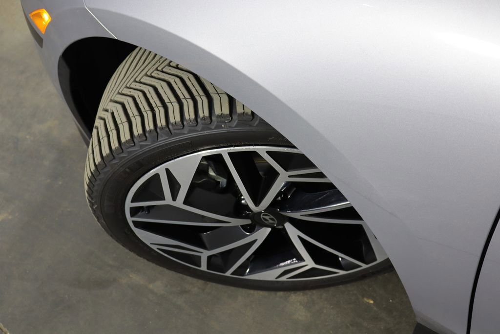 Used 2024 Hyundai Ioniq 6 SEL image 38