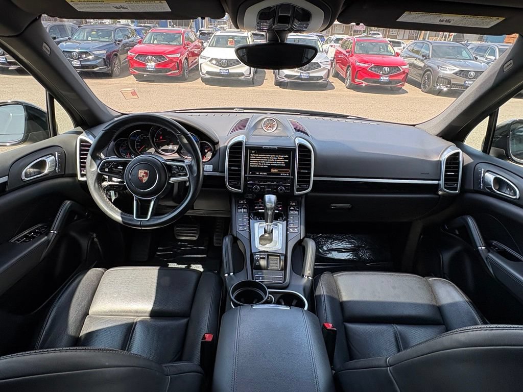 Used 2015 Porsche Cayenne Diesel AWD/4WD image 23