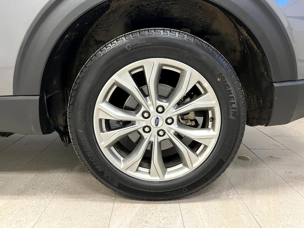 Used 2024 Ford Explorer Limited image 65